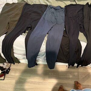 Assorted Maternity Leggings Set
